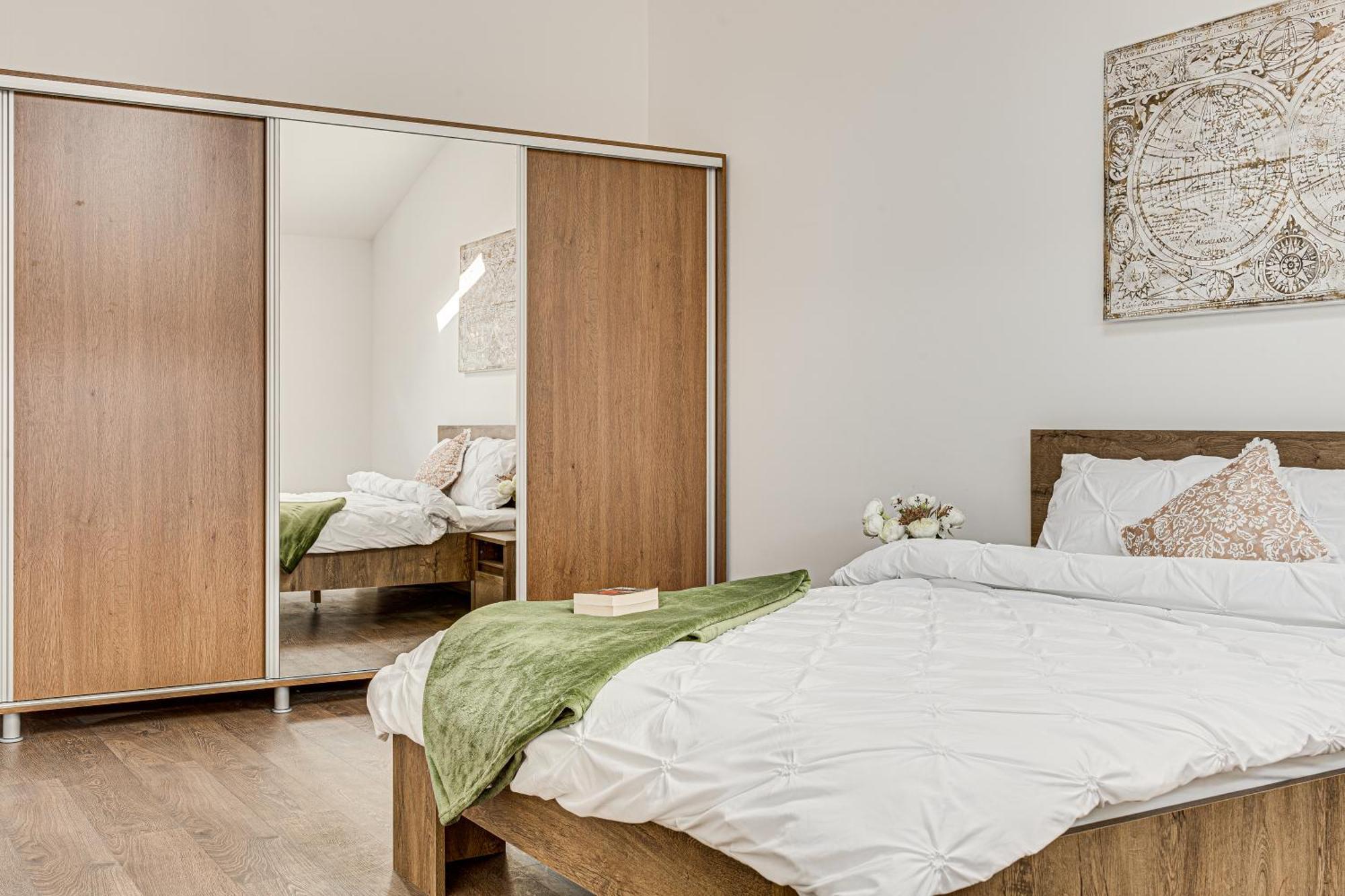 Ari Central Grand Apartments - Luxurious Stay Arad Exterior foto